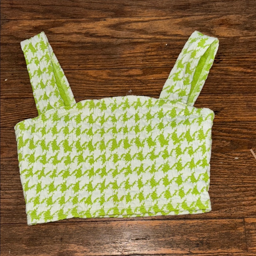 Urban outfitter’s Green and White Houndstooth Crop Top